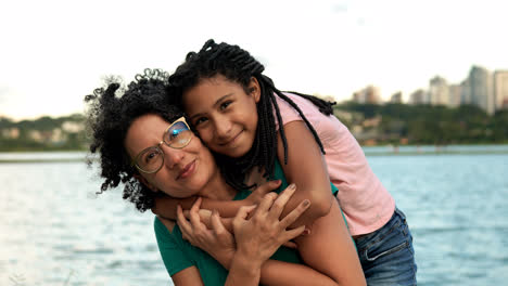 Happy-family-posing-outdoors